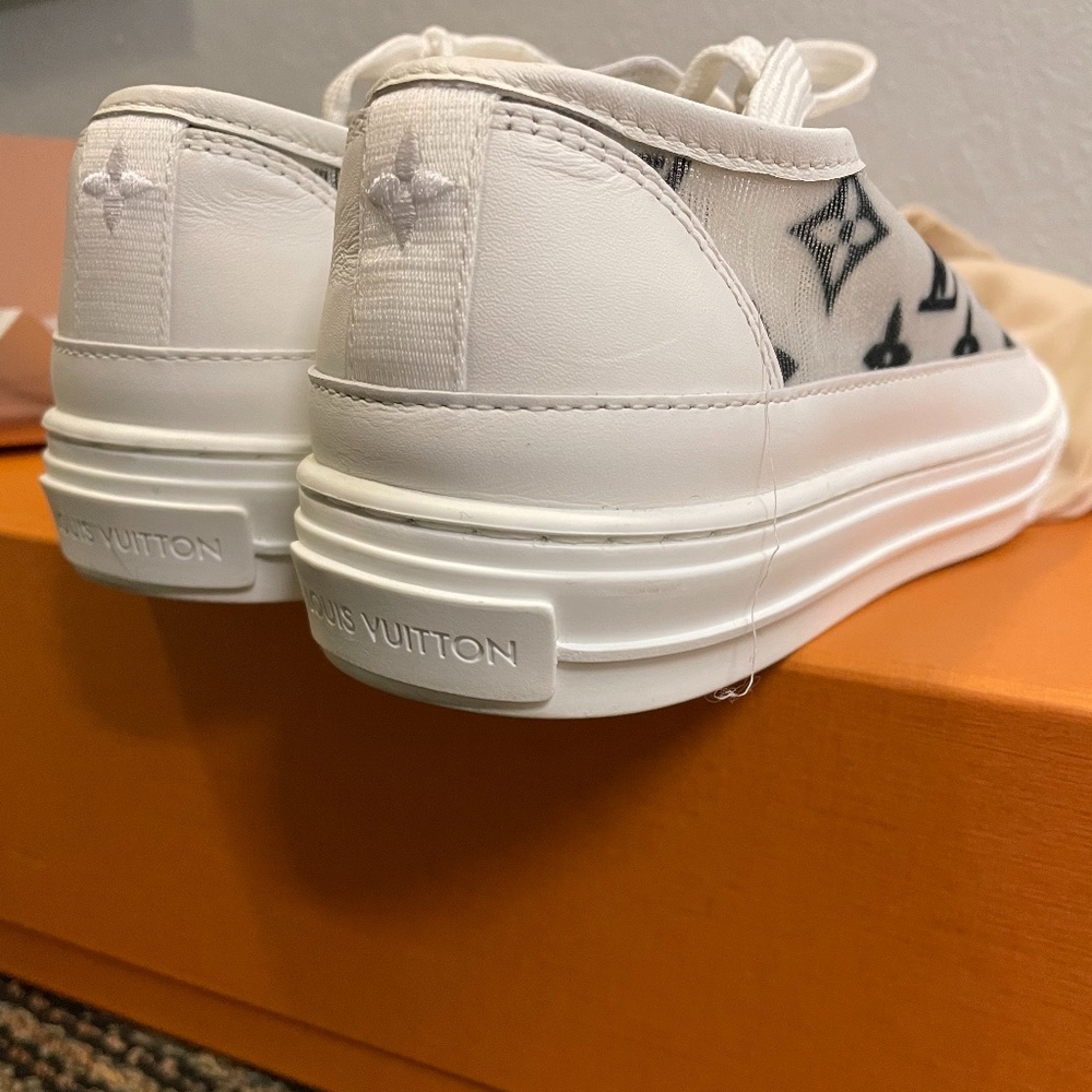 100% Authentic Louis Vuitton Stellar Sneaker!! - Picture 3 of 6